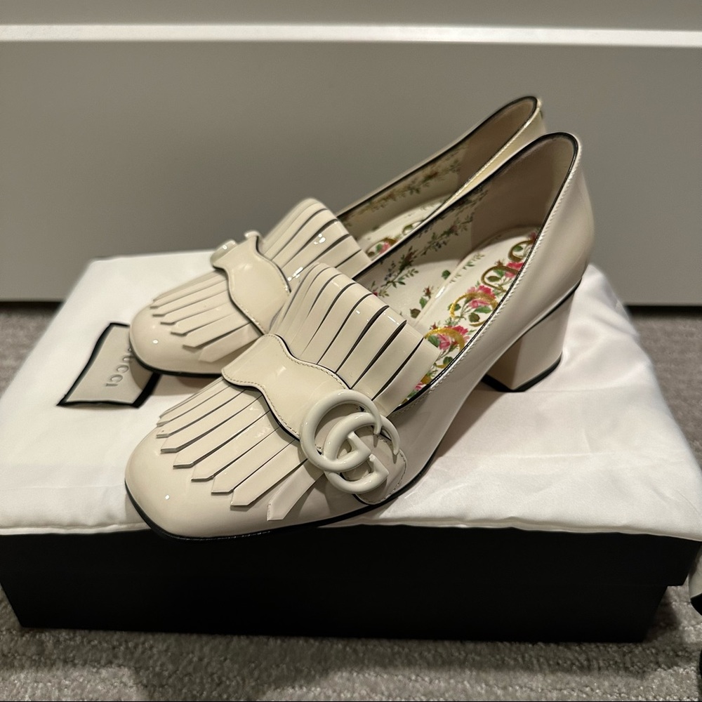 Gucci Marmont Fringe mid-heel loafer pump, White patent leather, Size 36.